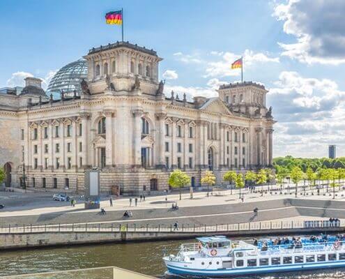 Symbolfoto Politik, Bundestag, © JFL Photography – Fotolia.com (#138699045)